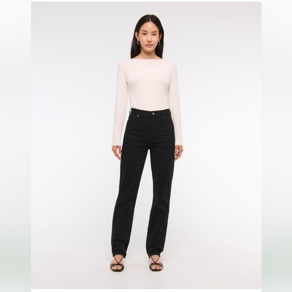 Abercrombie and Fitch Curve Love High Rise 90’s Straight Jean